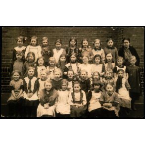 Fotokort Ukendt - Klassebillede - Ubrugt - Har v�ret kl�bet op !