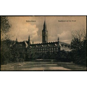 Kbenhavn - Raadhuset set fra Tivoli - Peter Alstrup 135 - Brugt