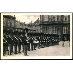 Kbenhavn - Vagtparaden paa Amalienborg - Stender 267