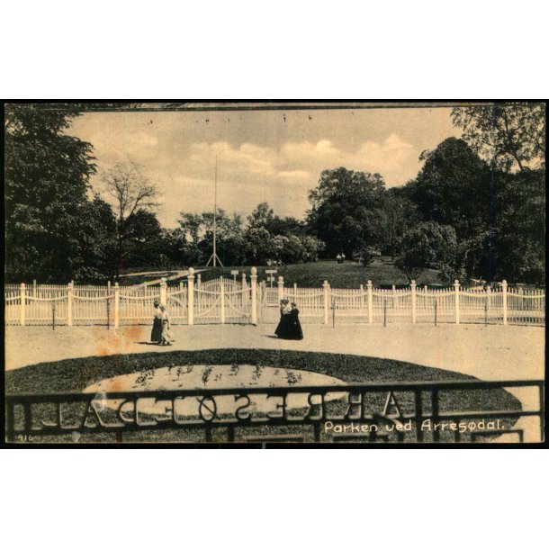 Parken ved Arres�dal - A. Jensens Bogh. u/n - Brugt