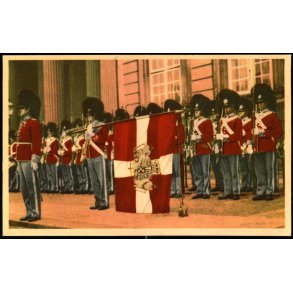 Kbenhavn - Vagtparaden paa Amalienborg - Stender 810