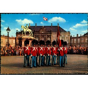 K�benhavn - Vagtparaden paa Amalienborg - Kr�ger 989/21