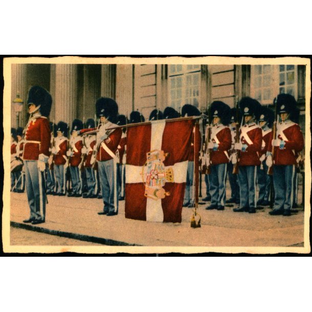 Kbenhavn - Vagtparaden paa Amalienborg - Stender 24