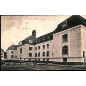 Sanatoriet ved Nakkeb�lle Fjord set fra 