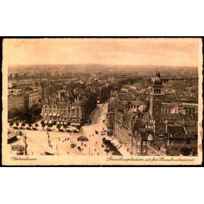 Kbenhavn -  Raadhuspladsen set fra Raadhustaarnet - Rudolf Olsen 47