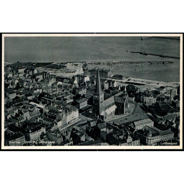 Aarhus - Omkring Domkirken - Luftfoto Arvid Hansen 77 - Ubrugt