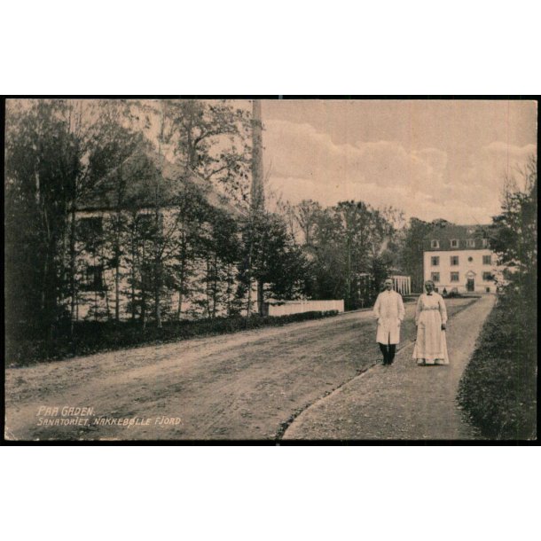 Paa Gaden - Sanatoriet ved Nakkeb�lle Fjord - M. Mikkelsen /J.J.N. 7880 - Brugt
