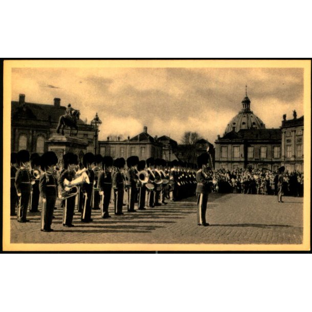 Kbenhavn - Den kgl. Livgarde - John Meinckes Kunstforlag 941