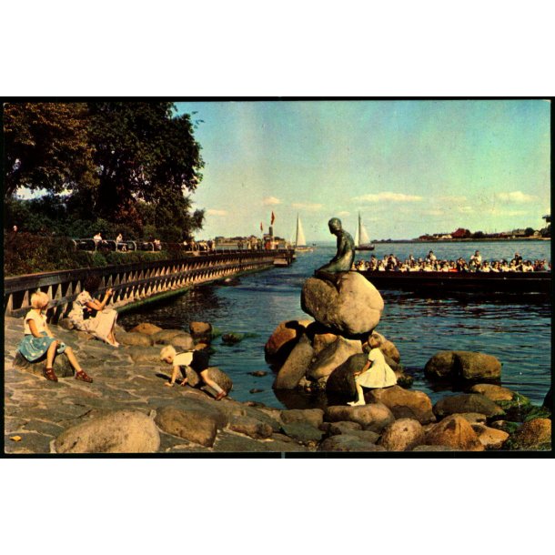 Kbenhavn - Langelinie  - Den Lille Havfrue - Rudolf Olsen 678