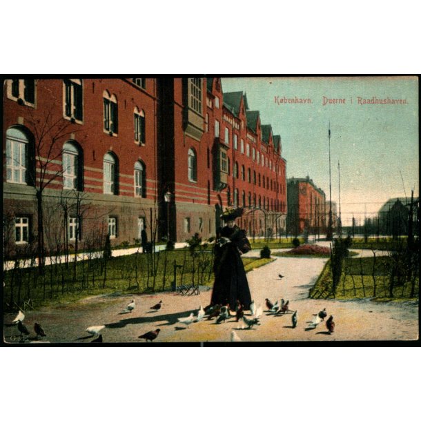 Kbenhavn - Duerne i Raadhushaven - 678