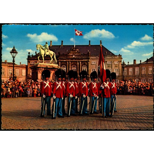 K�benhavn - Vagtparaden paa Amalienborg - Kr�ger 989/21