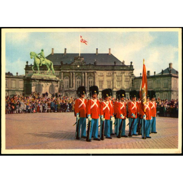 K�benhavn - Vagtparaden paa Amalienborg - Stender 5615