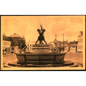 Randers - Frederikspladsen med Springvandet - P.H. 15563 - Ubrugt