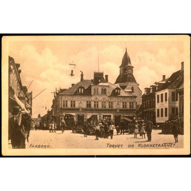 Faaborg - Torvet og Klokketaarnet - Holger Bierring &amp; Co. 3 - Brugt