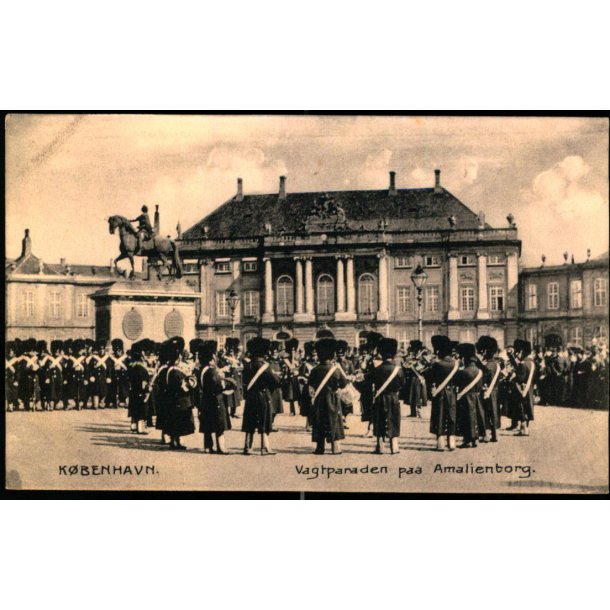K�benhavn - Vagtparaden paa Amalienborg - C.F. 76