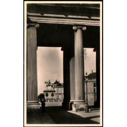 K�benhavn - Kolonaden ved Amalienborg Slot - Alex Vincent 549