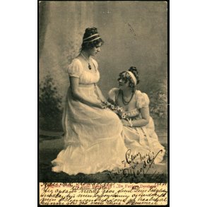 Augusta Wiehe og Bodil Hammerich i 