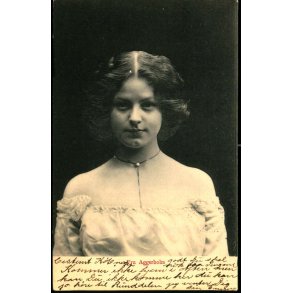 Fru Aggerholm - Alex Vincent 1042