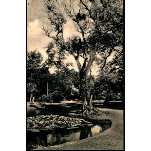 Nyk�bing F. - Anl�get - Rudolf Olsen 6699 - Brugt