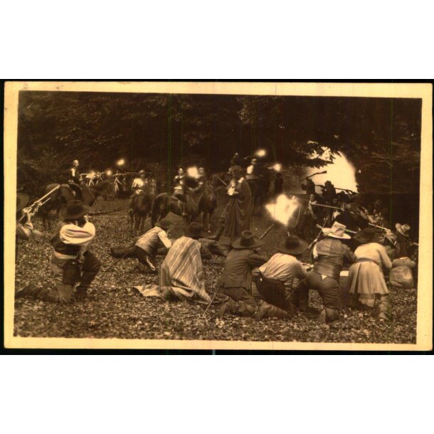 Ulvedalene - Dyrehaven - Scenebillede fra Rverne 39 - Postkort - Ubrugt