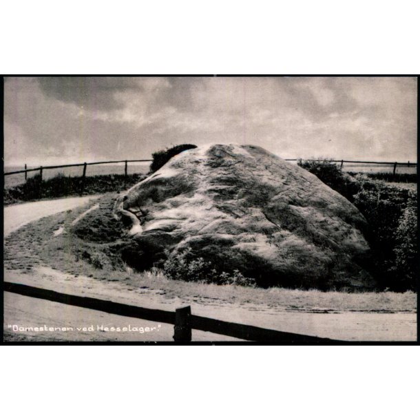 Damessten ved Hesselager - P.M. Br�nsro 97573 - Ubrugt
