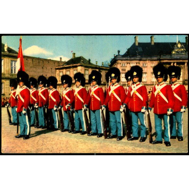 Kbenhavn - Vagtparaden p Amalienborg - Rudolf Olsen 50