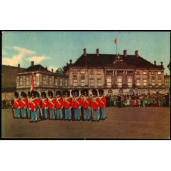 Kbenhavn - Vagtparaden p Amalienborg - Rudolf Olsen 47
