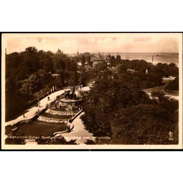 Kbenhavn - Gefion Springvandet og Udsigt over Langelinie - Chr. Olsen 493