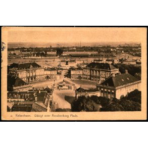 K�benhavn - Udsigt over Amalienborg Plads - Chr. Olsen 41