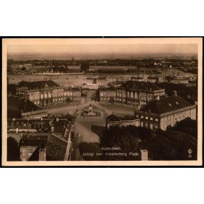 K�benhavn - Udsigt over Amalienborg Plads - Chr. Olsen 41