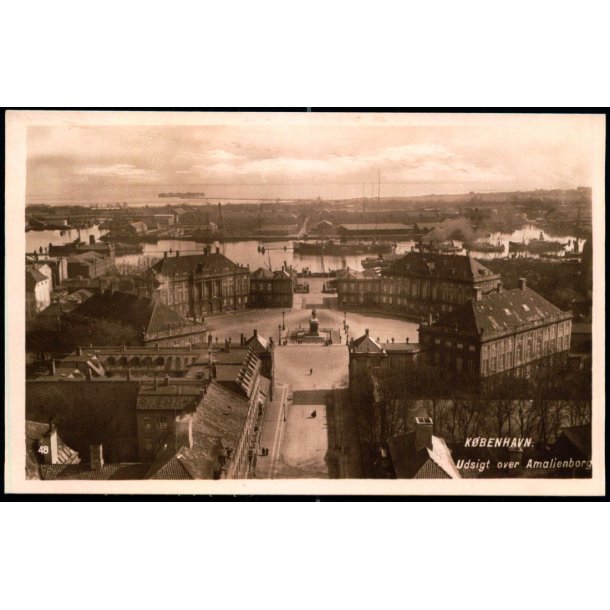 K�benhavn - Udsigt over Amalienborg - 48