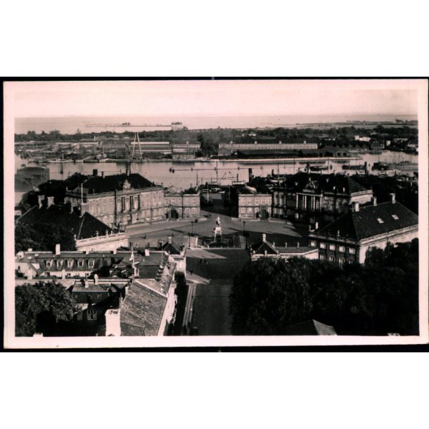 K�benhavn - Udsigt over Amalienborg - Stender 913