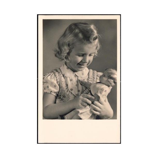 Fotokort Ukendt - Pige med Dukke ? Ubrugt