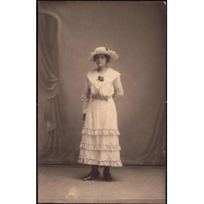 Fotokort Ukendt - Ny Kjole ? Ubrugt