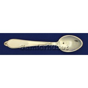 Minna Kaffeske, 11½ cm.