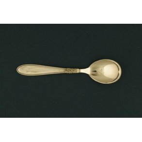 Ulla Kompotske, oval, 13½ cm.