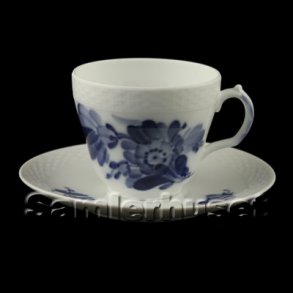 Blå Blomst Flettet Moccakop 5½x6½ cm.