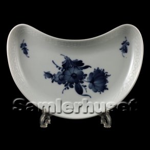 Blå Blomst Flettet Fad Nyreformet