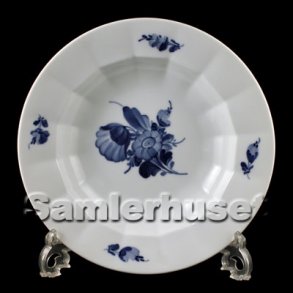 Bl Blomst Kantet Tallerken Dyb 21 cm.