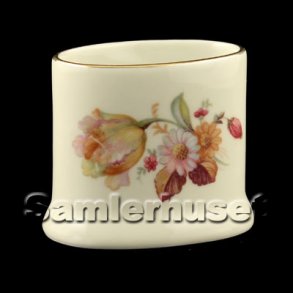 Vita Cigaretbæger Rundt 6x6 cm.