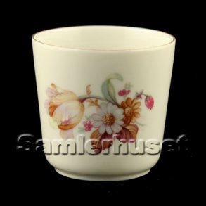 Vita Cigaretbæger Ovalt 5½x6 cm.