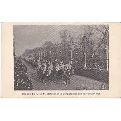 Kongens Lig fres fra Slotskirken til Banegrden.