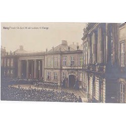 Kong Frederik den IIX Udrbes til Konge.