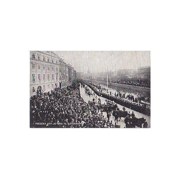 Frederik VIIIs Lig fres til Slotskirken St.