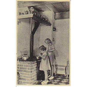 Prinsesserne Margrethe og Benedikte laver mad.