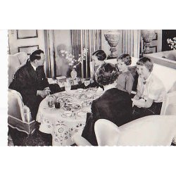 Kongeparet og de tre prinsesser. St.7019