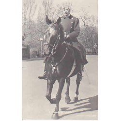 Kong Christian X til Hest. St.5003