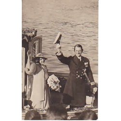 Kronprins Frederik - Ingrid ankomt til Danmark.