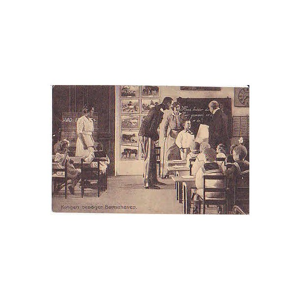 Kongen bes&oslash;ger B&oslash;rnehaven - D&oslash;v.u/no