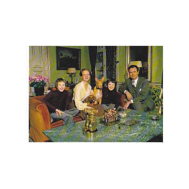 Den Kongelige Familie p Amalienborg St.678